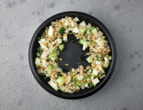 Urgetreide-Salat mit Kohlrabi, Fenchel und Gurke